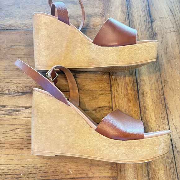 Steve Madden Women's Welsh Heeled Sandal, size 9.5, Summer Work School Church - Picture 4 of 10